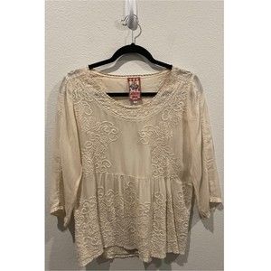 JOHNNY WAS Ivory Embroidered 3/4 Sleeve Round Neck Blouse